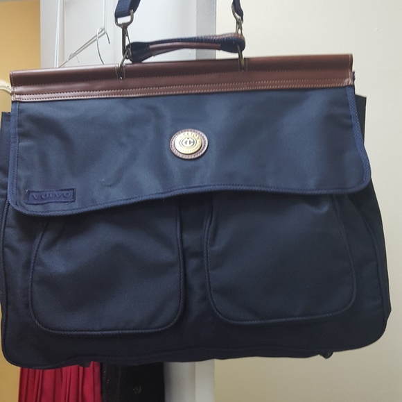 Large carry on bag - Picture 2 of 2